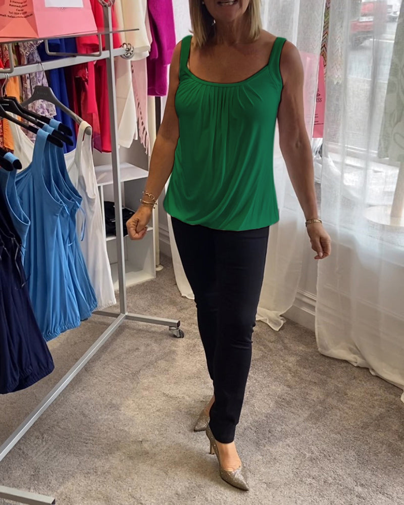 Robin™ | Sleeveless Summer Top with Round Neck
