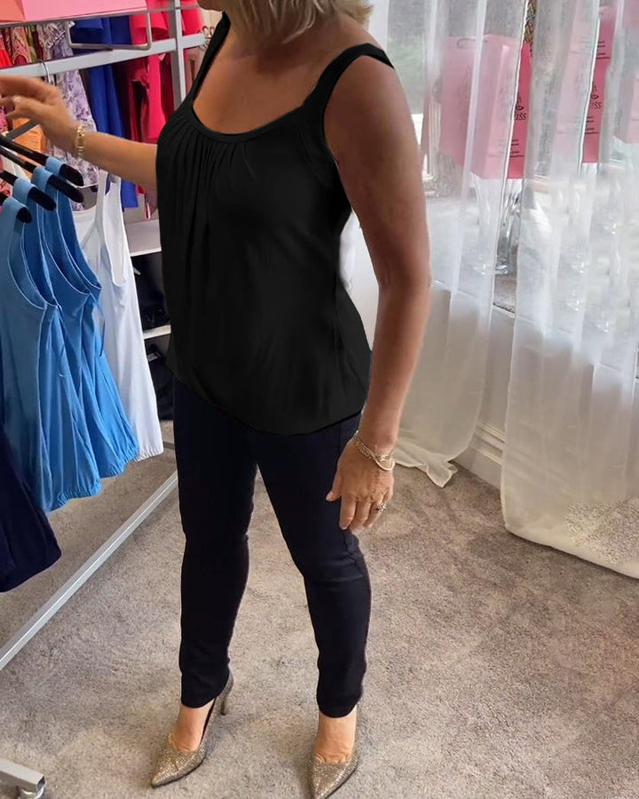 Robin™ | Sleeveless Summer Top with Round Neck
