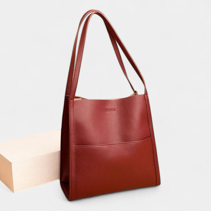 Paisley™ - CLASSIC SHOULDER BAG WITH TIMELESS ELEGANCE