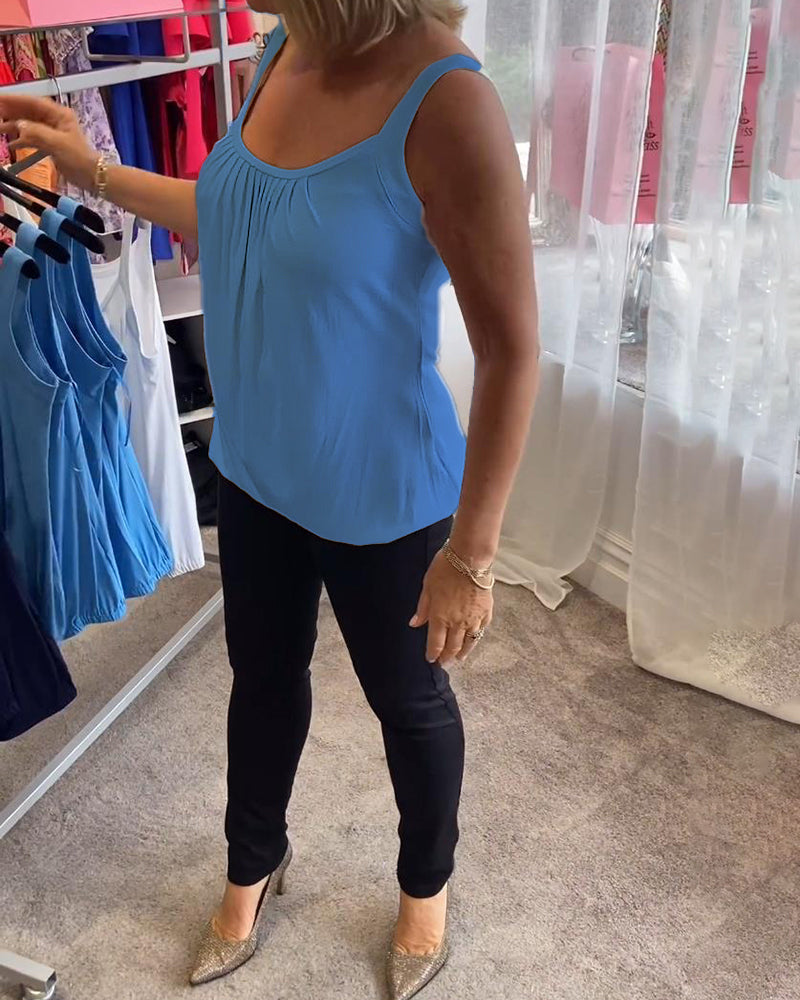 Robin™ | Sleeveless Summer Top with Round Neck
