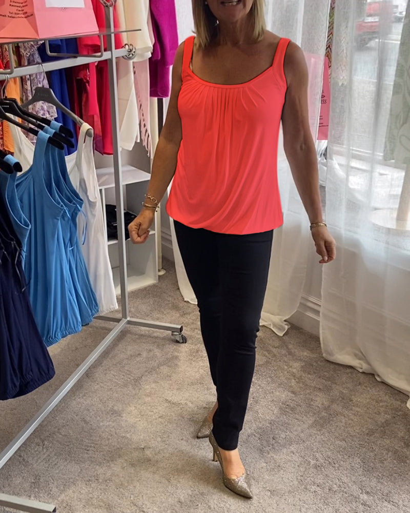 Robin™ | Sleeveless Summer Top with Round Neck