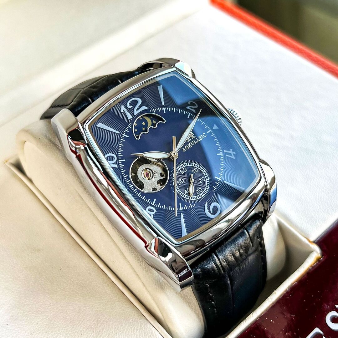 LUXURY SQUARE WATCH