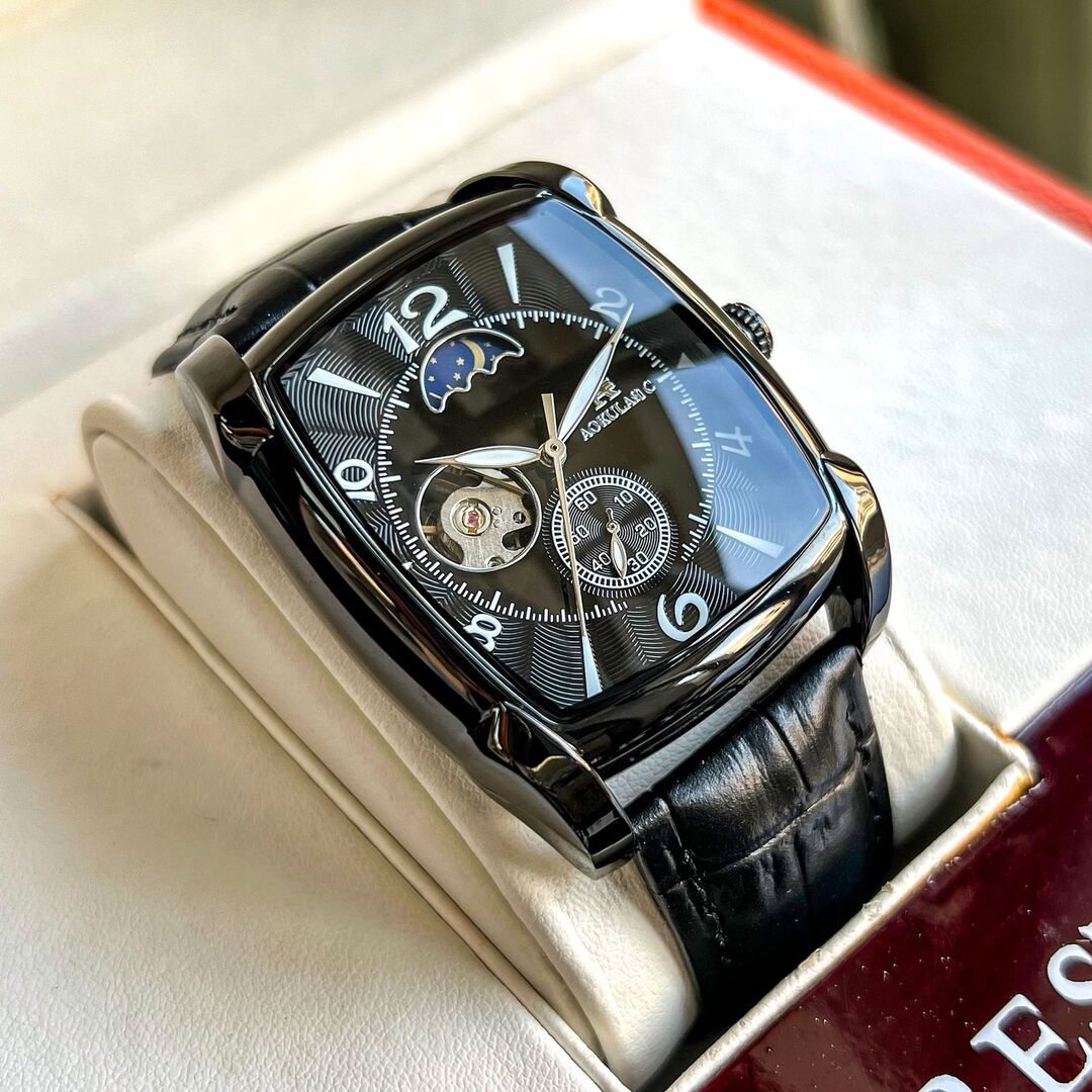 LUXURY SQUARE WATCH