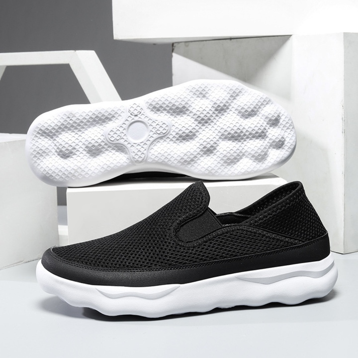 BREATHABLE MESH SLIP-ONS