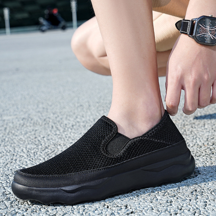BREATHABLE MESH SLIP-ONS