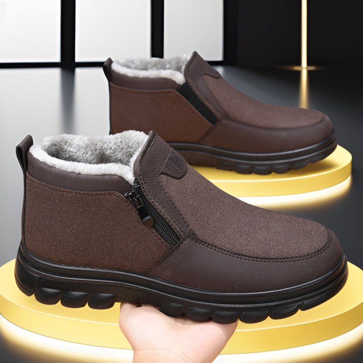 FLEECE-LINED WINTER SHOES