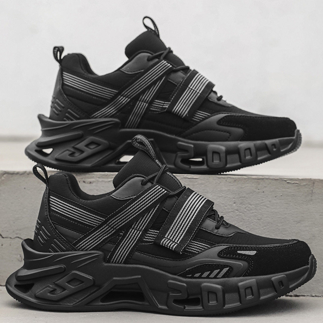STRAP PERFORMANCE SNEAKERS