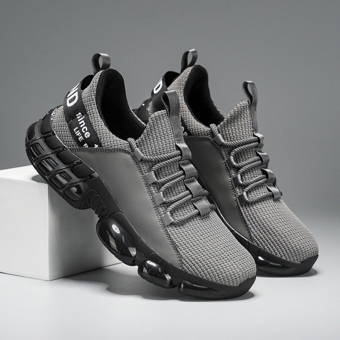 COMFORTABLE RUNNING SHOES