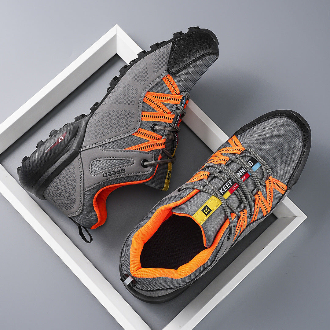 PREMIUM HIKING SHOES