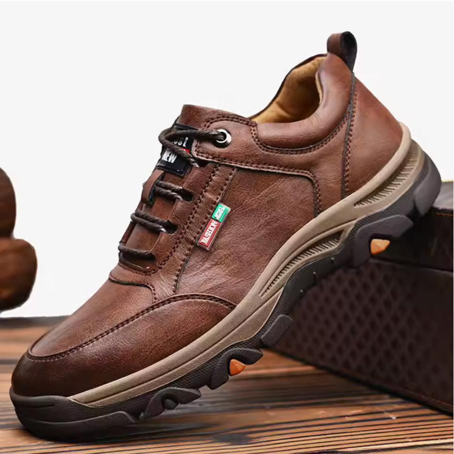 VERSA TRAIL SHOES