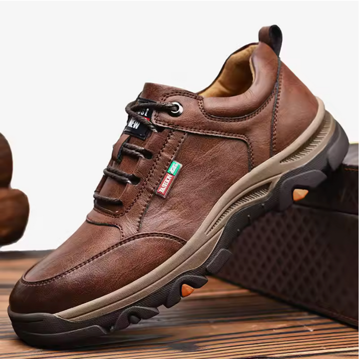 VERSA TRAIL SHOES