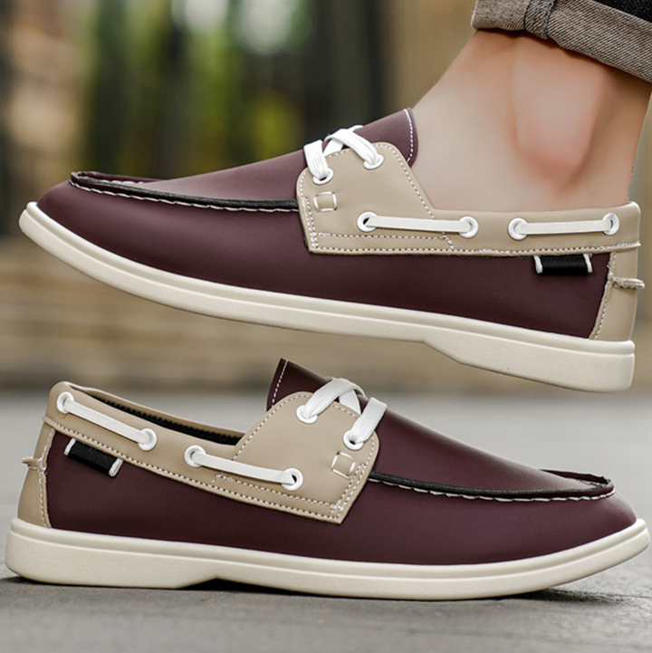 COMFORT BOAT LOAFERS