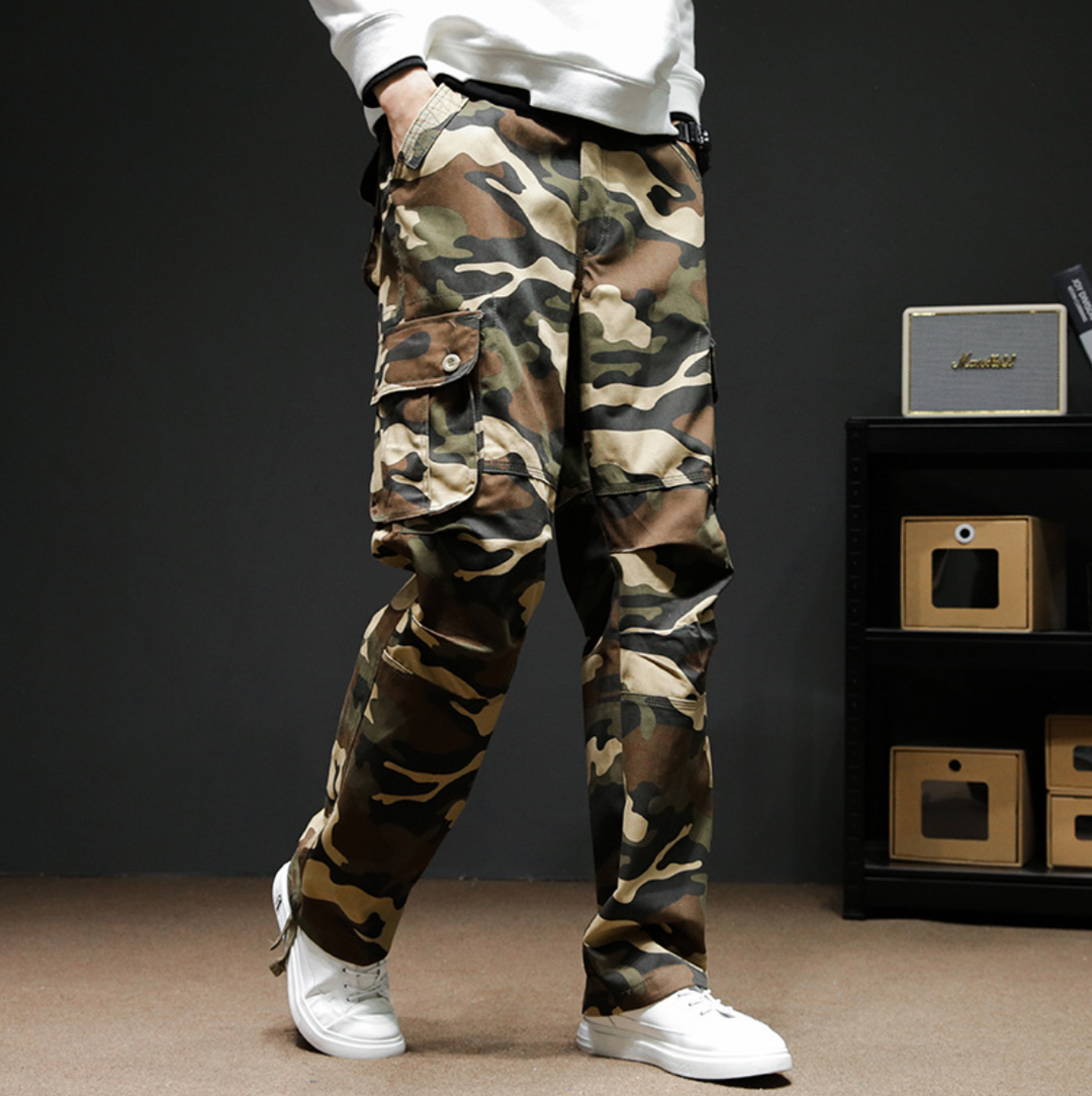 CAMOUFLAGE MULTI-POCKET TROUSER
