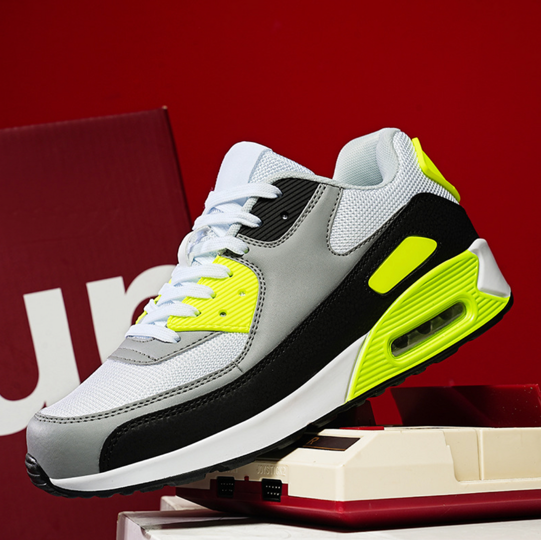 LIGHT AIR SNEAKERS