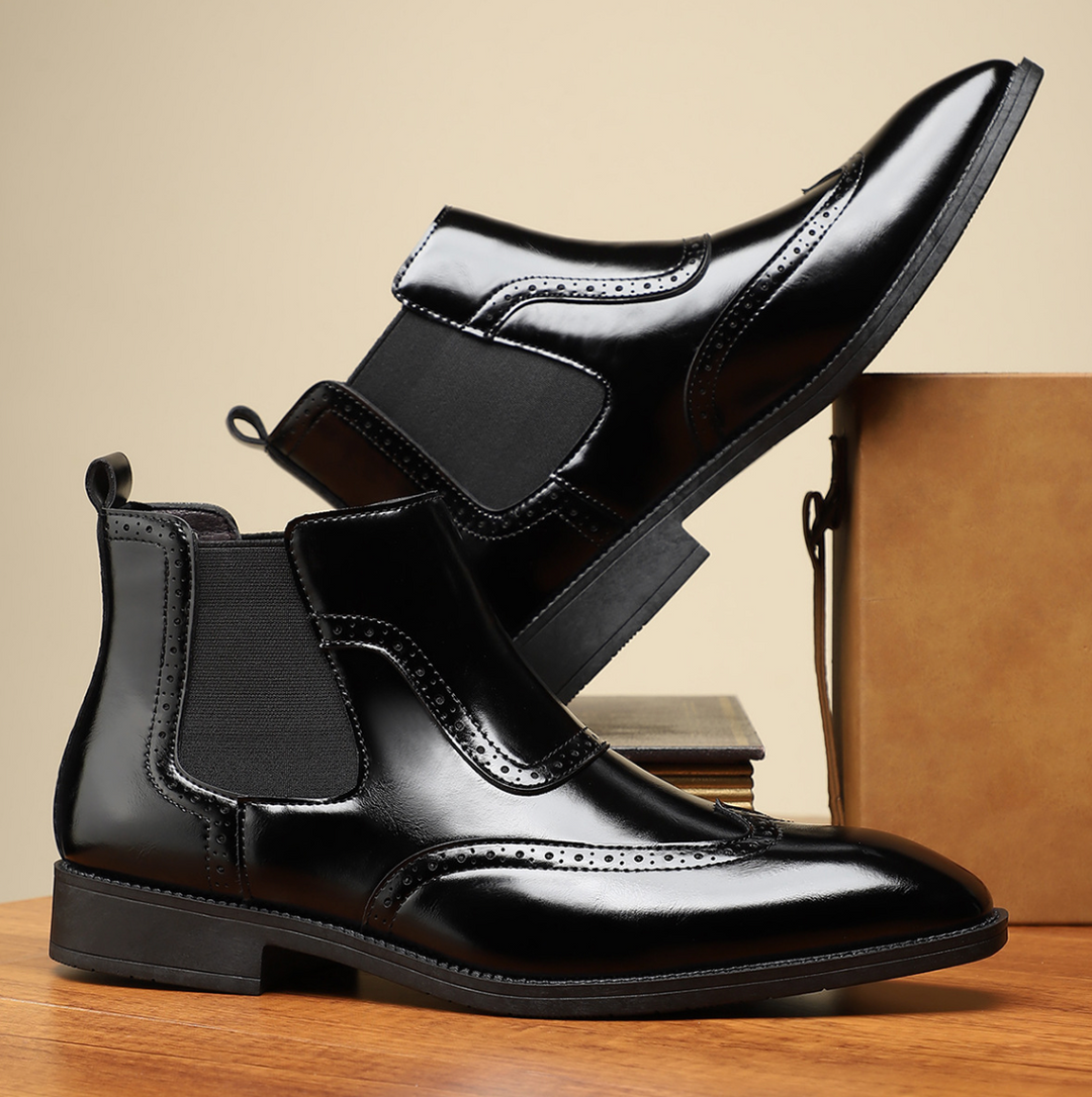 CLASSIC SHINY BOOTS