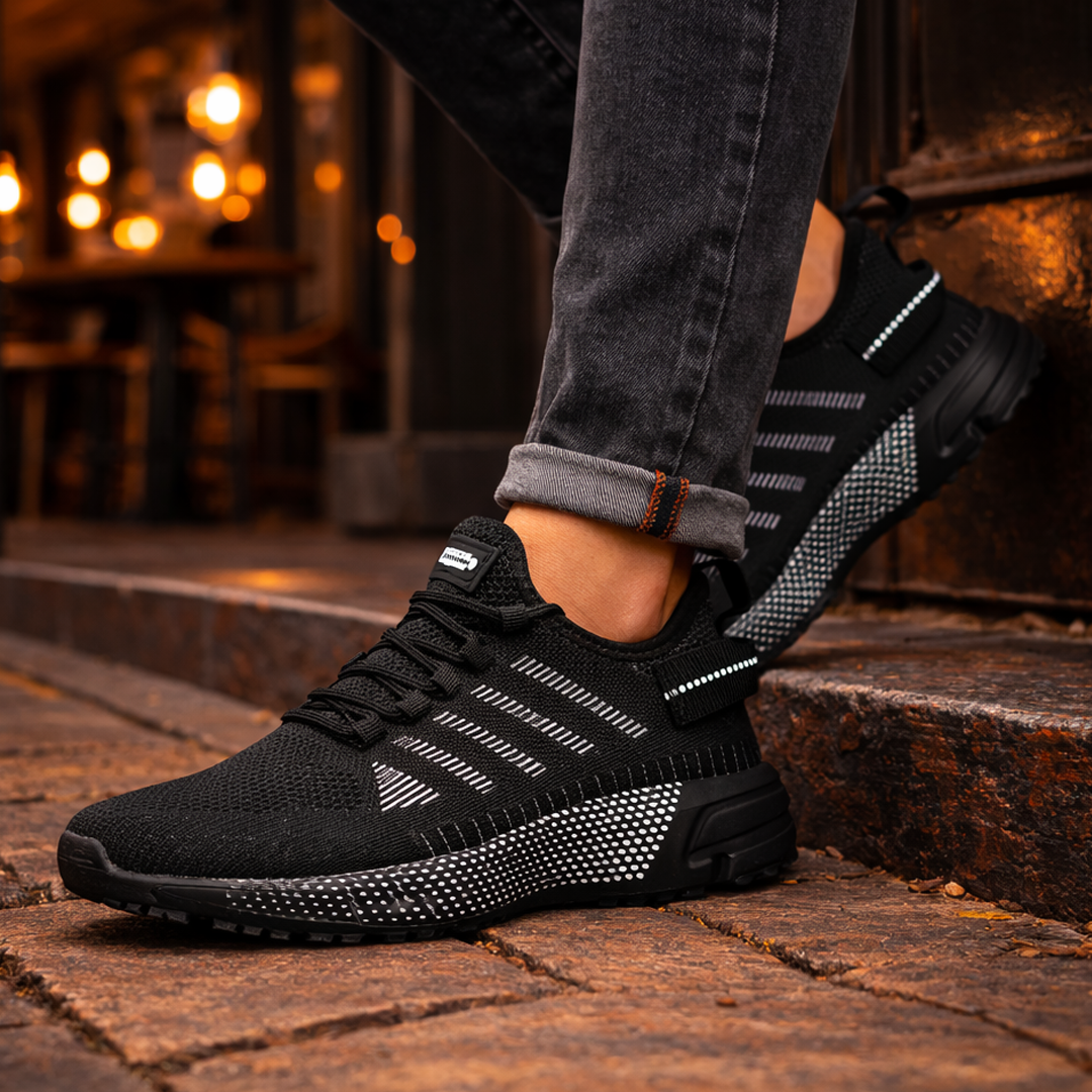 STRIDE EASY SNEAKERS