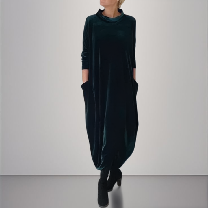 Éloura | Velvet Elegant Maxi Dress