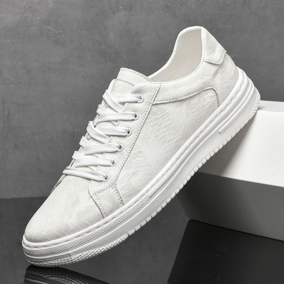 RETRO CASUAL SNEAKERS