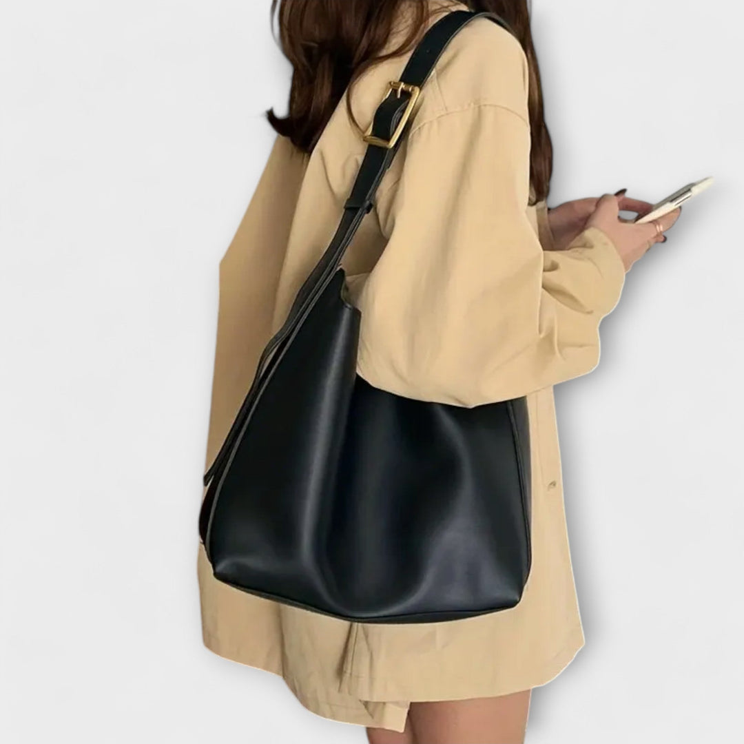 Nova™ - PREMIUM SHOULDER BAG WITH ELEGANT FINISH