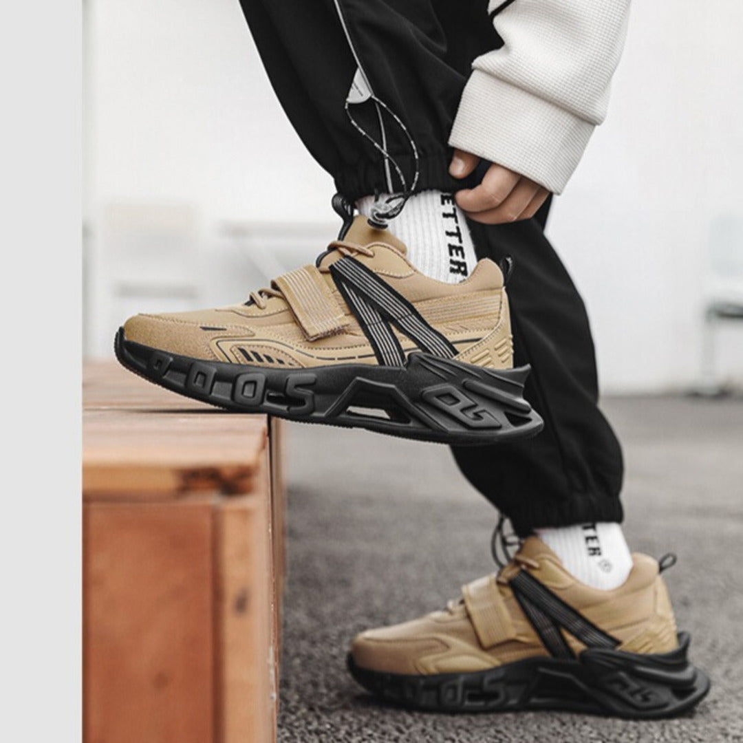 STRAP PERFORMANCE SNEAKERS