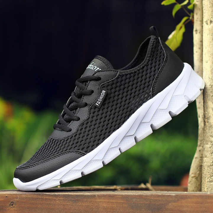 LIGHTWEIGHT MESH SNEAKERS