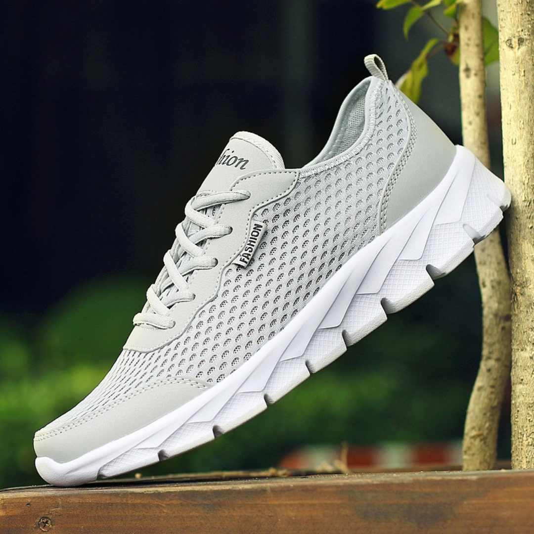 LIGHTWEIGHT MESH SNEAKERS